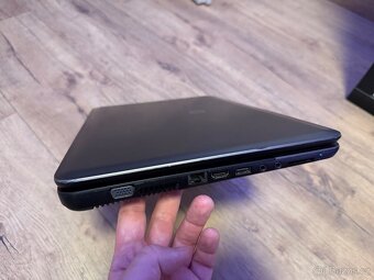 HP Notebook, Intel Core i3, 8GB RAM, 250 GB SSD, Win 10 - 5
