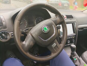 Škoda Octavia 2 2.0TDi - 5