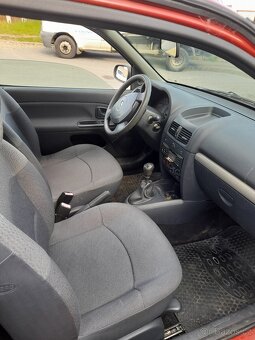 Renault Clio - 5