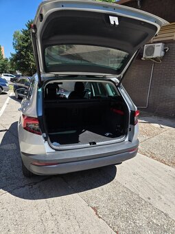 Prodám škoda Karoq 2.0 tdi 4x4 style ročník 2022 160000 km - 5