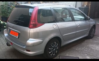 Prodám Peugeot 206 sw, r.v. 2005 - 5