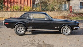 Ford Mustang Coupé z roku 1968 - 5