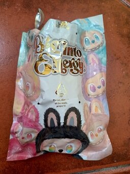 POP Mart Labubu BIE - 5