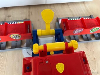 Tlapková patrola centrála - 5