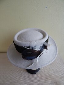 Dámský plstěný klobouk vel.54, zn. Mayser Milz - 5