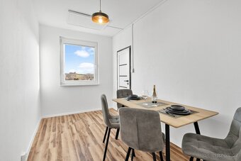 Prodej bytu 5+1 91 m² po rekonstrukci s krásným výhledem - 5