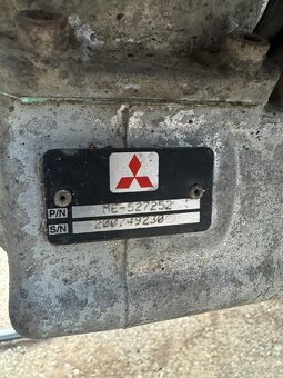Mitsubishi - 5