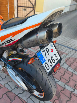 Honda CBR 1000rr Repsol - 5
