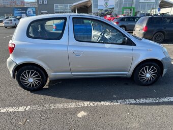 Toyota Yaris - 5