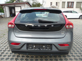 Volvo V 40 2.0 D2 ECO KINETIC vozidlo po prvním majiteli - 5