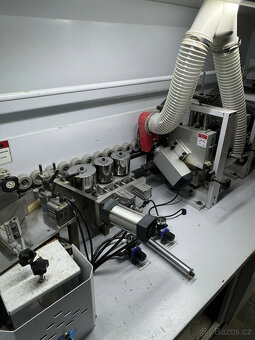 Plně automatický lineární olepovací stroj - 5