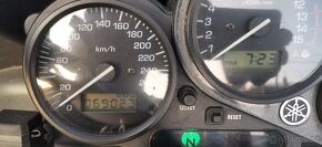 Yamaha fazer 600 - 5