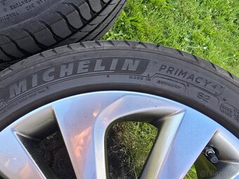 Originál ALU kola Toyota Auris 17" 5x114.3 - 5