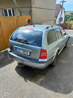 Škoda Octavia I - 5