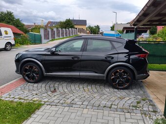 Cupra Formentor VZ TSI 180kw/LED/panorama/360°kamery/DCC - 5