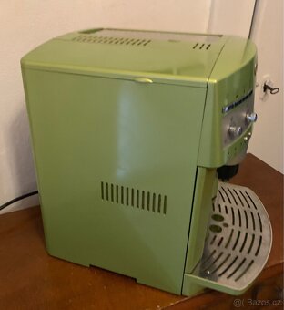 Kavovar DeLonghi - 5