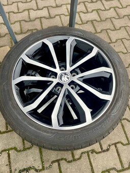 Škoda Octavia 2.0 TDi 110kW, DSG Style, hatchback - 5