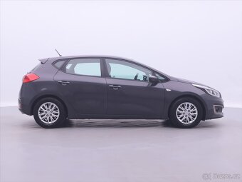 Kia Ceed 1,6 GDi 99kW Comfort Plus CZ (2017) - 5