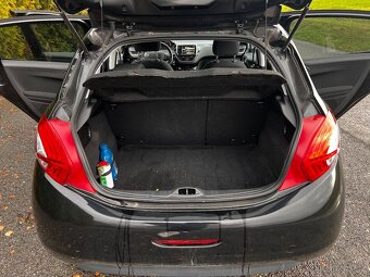 Peugeot 208 1.2i 60kW - 5