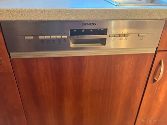 Kuchyne + spotřebiče - 5