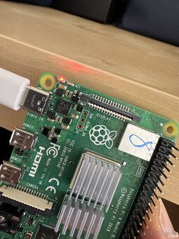Raspberry Pi 4 Model B 8GB – nefunkční, na díly - 5
