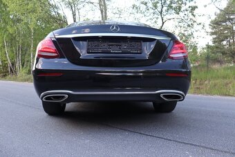 Mercedes-Benz E200 - 5