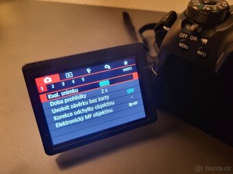 Canon EOS 77D tělo - 5