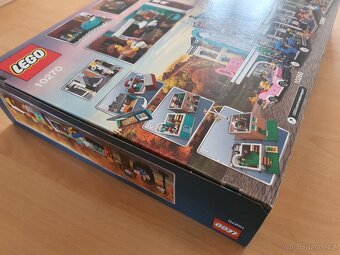 Lego 10270 Bookshop - 5