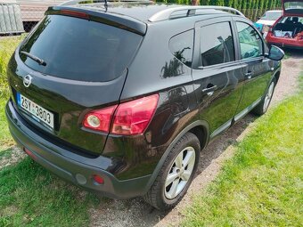 Nissan Qashqai 1.6i - 5