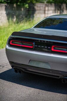 Dodge Challenger Hellcat - 5
