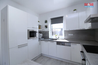 Prodej rodinného domu, 177 m², zahrada 667 m², Veleň - 5