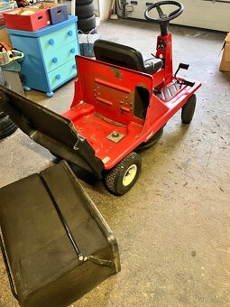 Zahradní traktůrek “ traktor “ MTD Pinto - 5