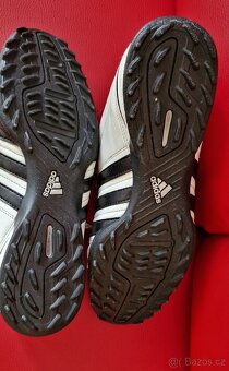 Turfy Adidas vel 9 - 5