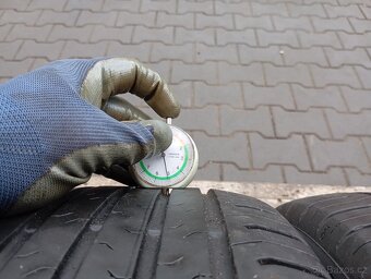 205/55/17 letní pneu continental - 5