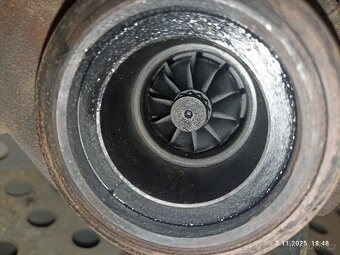 Turbodmychadlo 04L253010B - 5