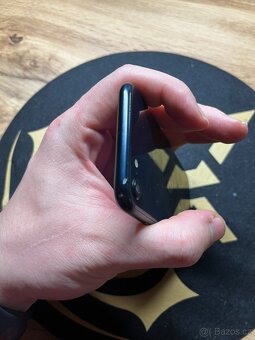 Apple iPhone SE (2022) — 64 GB Baterie 89% + 6měsíců záruky - 5