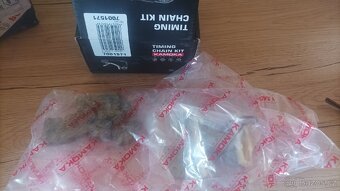 Nová rozvodová sada, řemen + vodní pumpa BOSCH + řetěz - 5