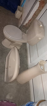 Vana, záchod, umyvadlo - 5