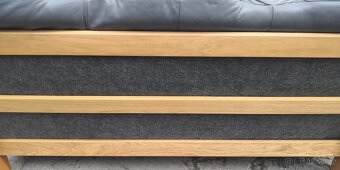 Kožená trojsedačka s masivním dubovým dřevem - 5