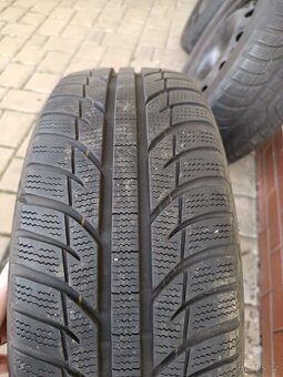 Pneu - 185/60 R15 - 5