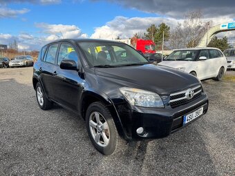 Toyota RAV4 2.2 D-CAT 4x4 - 5