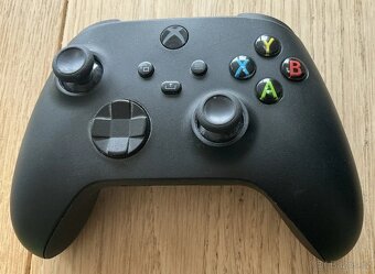 Prodám Microsoft Xbox Series X 1TB - 5