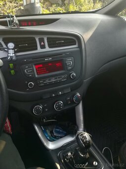 Kia Ceed 1.6 crdi - 5
