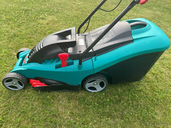Bosch Rotak 34 Ergo Flex - elektrická sekačka lehká - TOP - 5