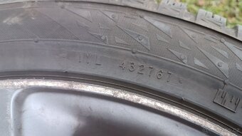Nokian Snowproof 2 245/45 R20 - 5