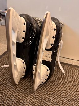 BRUSLE BAUER XLS, VEL. 9 - 5
