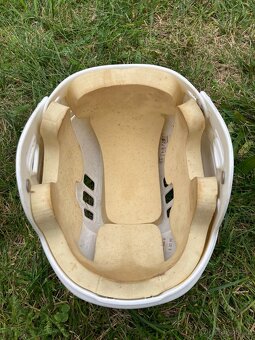 Hokejová přilba Bauer, použitá, 51-55cm, cena 200 Kč - 5