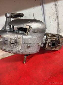 Motor jawa 05 - 5