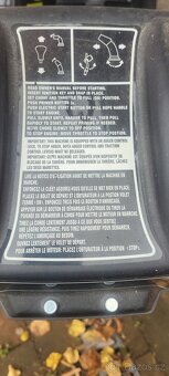 Motorová  sněhová  fréza - 5