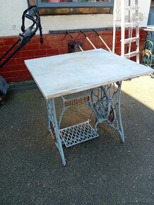 Stojany šicích stroje - 5